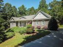 122 Grand Summit Drive sold home in Seneca, SC