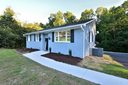 1004 Fairfield Drive sold home in Seneca, SC