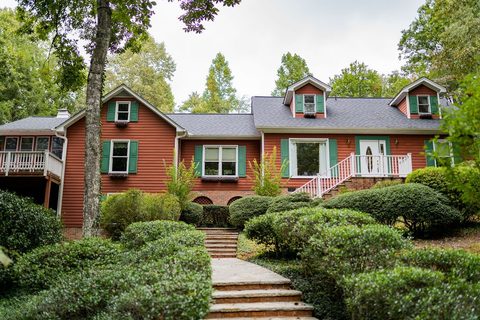371 Lake Drive
