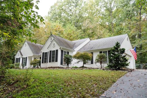 934 N Crestview Drive sold home in Woodland Acres, Seneca, SC