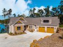 532 Marina Bay Drive sold home in Seneca, SC
