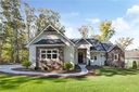 300 Pointe East Drive sold home in Seneca, SC