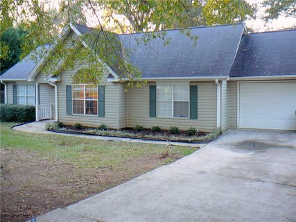3314 Deerwood Trail sold home in Meadow Park, Anderson, SC