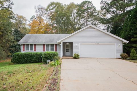119 Coachman Drive