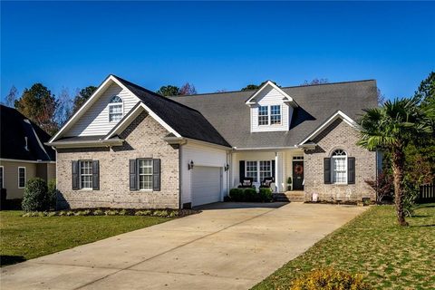 240 Lyttleton Way