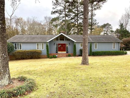 600 Westminster Drive