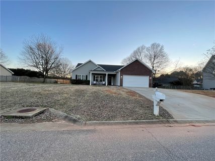 114 Amberwood Drive