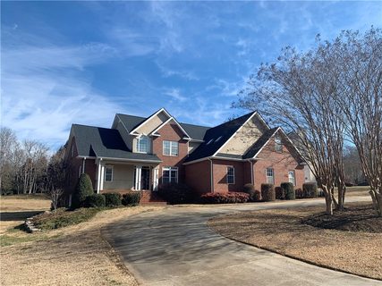 501 Oakmont Drive