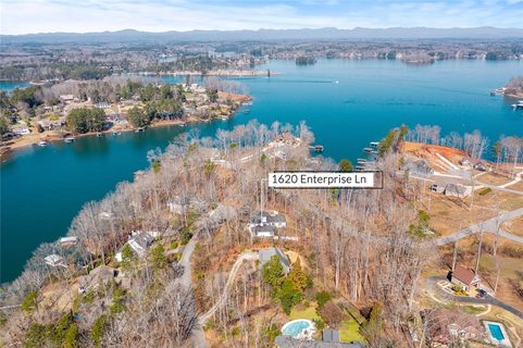 1620 Enterprise Lane sold home in Loran Pointe, Seneca, SC