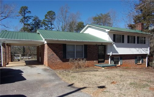 308 Forest Acres Circle