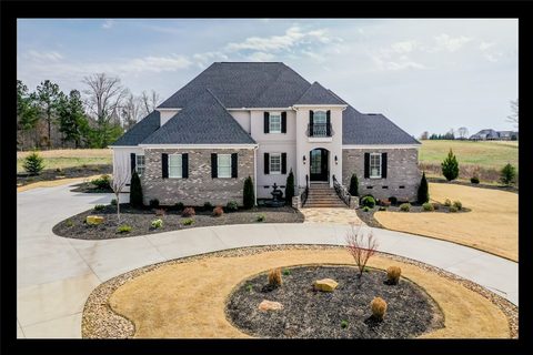 582 Paramount Drive sold home in Sunset Ridge, Seneca, SC