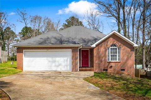13 Woodbridge Circle