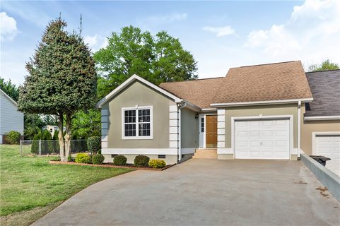 2234 Annandale Drive
