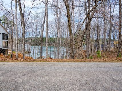 571 Mcalister Road sold home in Barefoot Cove, West Union, SC