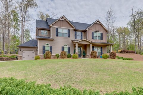 300 Avenue Of Oaks