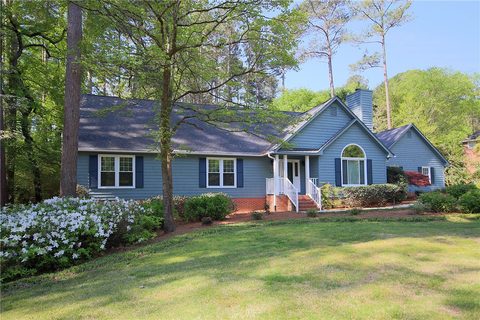 292 Stonehaven Way