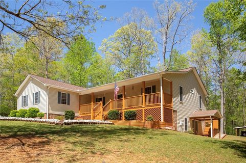 611 Walter Scott Lane sold home in Burnsmill, West Union, SC
