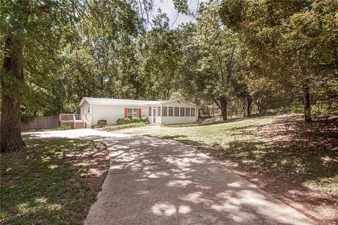 104 Galloping Ghost Road sold home in Lakefront, Anderson, SC