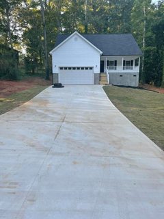 218 Huntington Drive