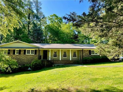 112 E Brookwood Drive sold home in Brookwood, Clemson, SC