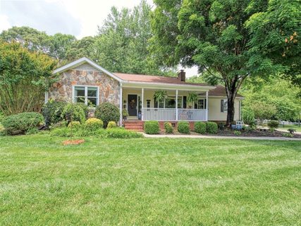 208 Sheffield Court sold home in Sedgewood, Easley, SC