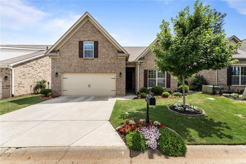 131 Golden Eagle Lane sold home in The Arbors At Cobbs Glen, Anderson, SC