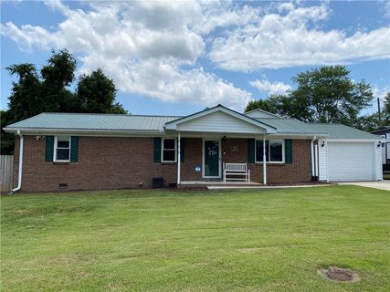 203 Vicksburg Drive