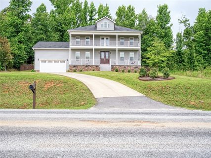 579 Issaqueena Trail