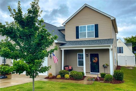 175 Crooked Cedar Way
