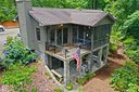 305 N Coves Drive sold home in Salem, SC