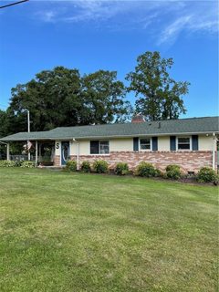 706 Evelyn Drive sold home in Skyland, Seneca, SC