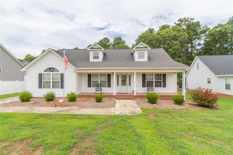 Previously sold for $280,000