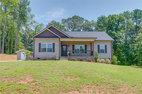 135 Wrentree Drive