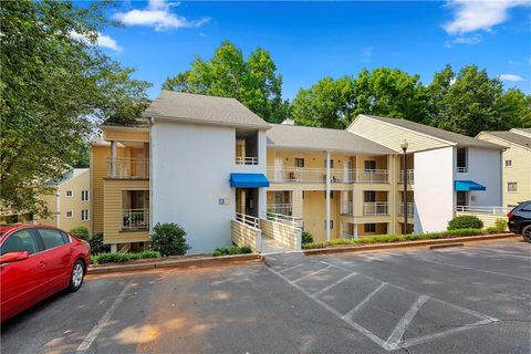 602 Northlake Drive