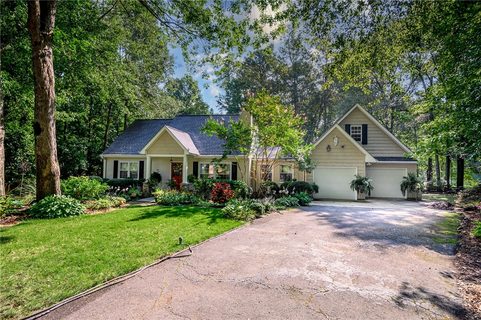 108 Hill Pine Court sold home in Berkley Forest, Clemson, SC