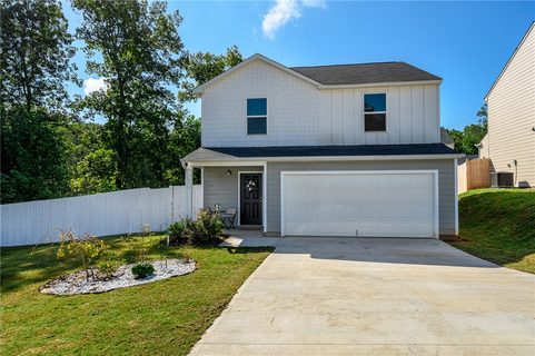 118 Regency Walk