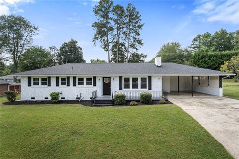 2306 Poplar Lane