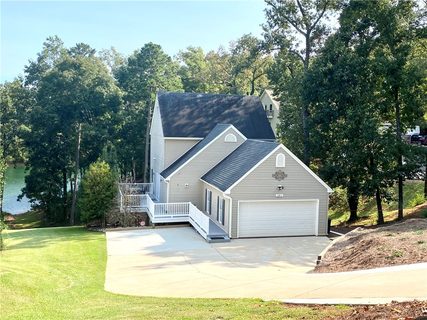 207 Fields Avenue sold home in Welborn Fields, Anderson, SC