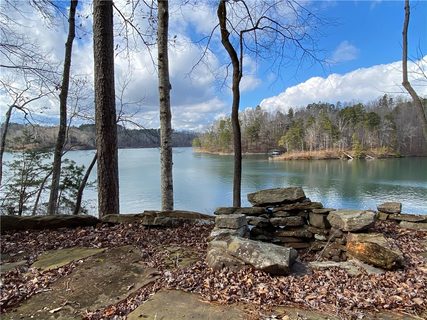 112 Misty Water Loop