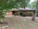 213 Mulberry Avenue sold home in Clemson, SC