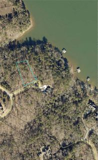 47 Lake Edge Way sold home in Currahee Club, Toccoa, SC