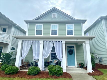 123 Fuller Estate Drive sold home in Village at Berkeley, Clemson, SC